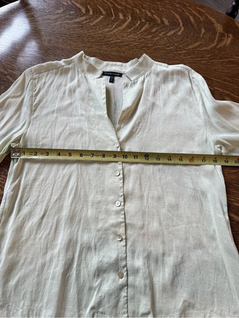Eileen Fisher 100% Silk Button Up Blouse Light Green